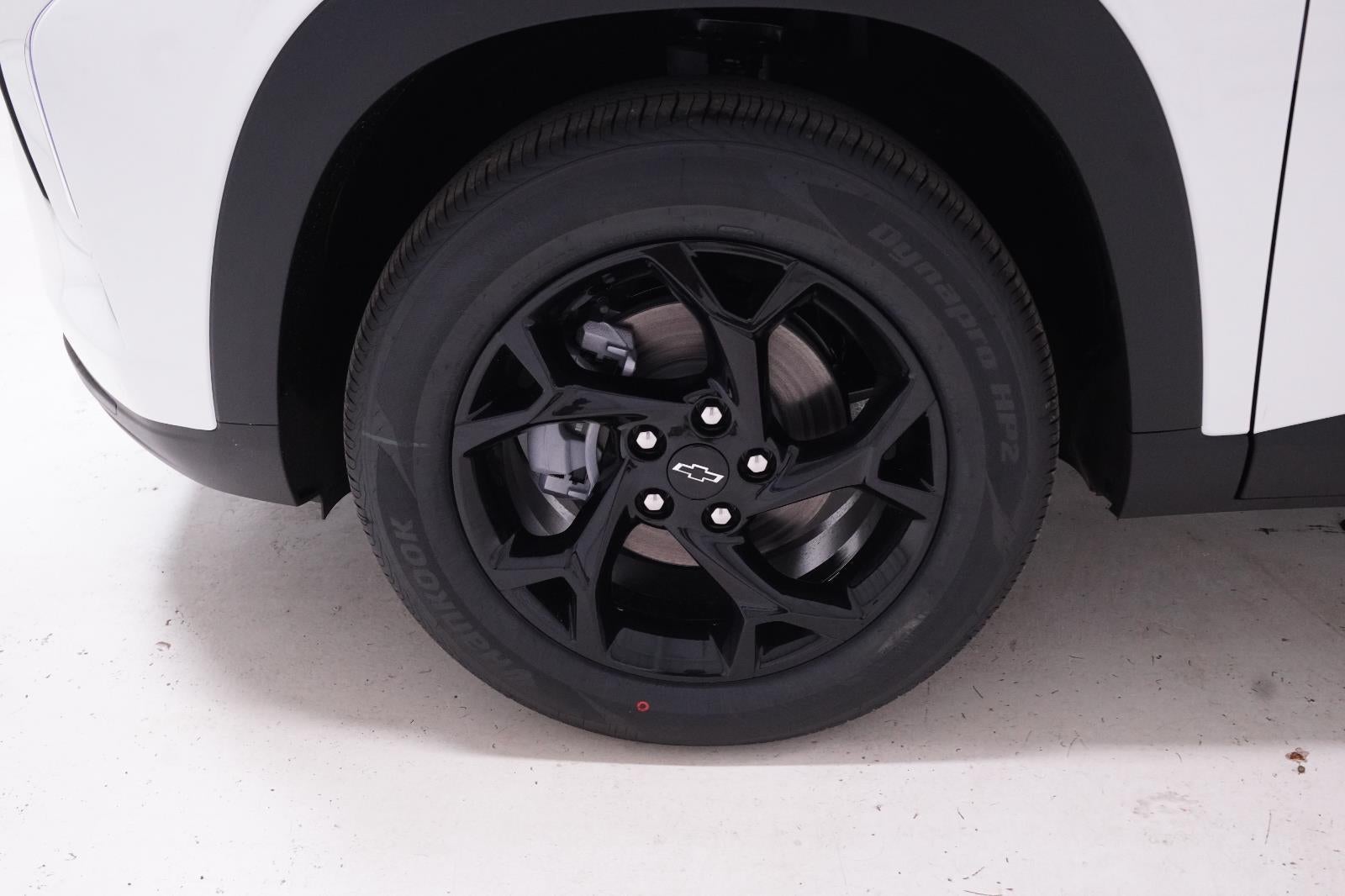 2026 Chevrolet Trax LT - Photo 11