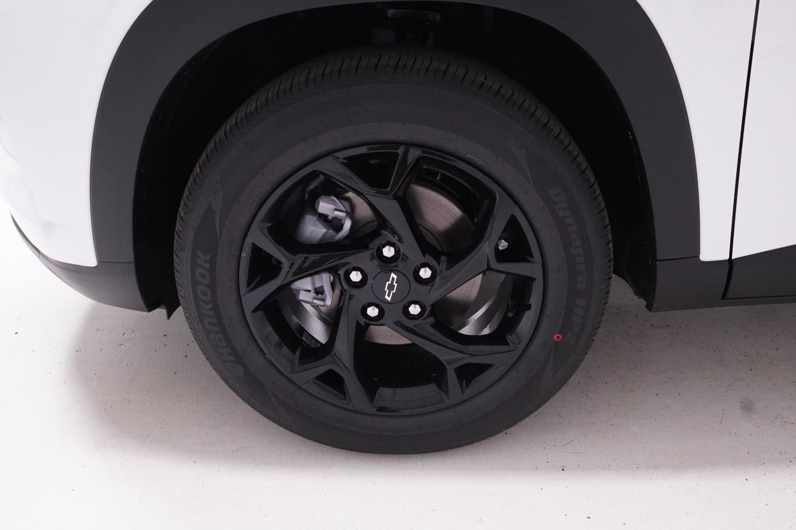 2026 Chevrolet Trax LT - Photo 11