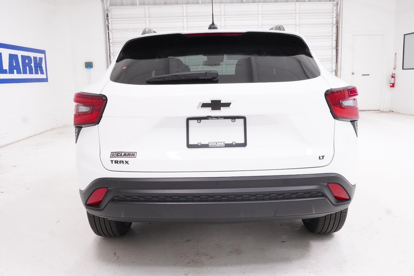 2026 Chevrolet Trax LT - Photo 6