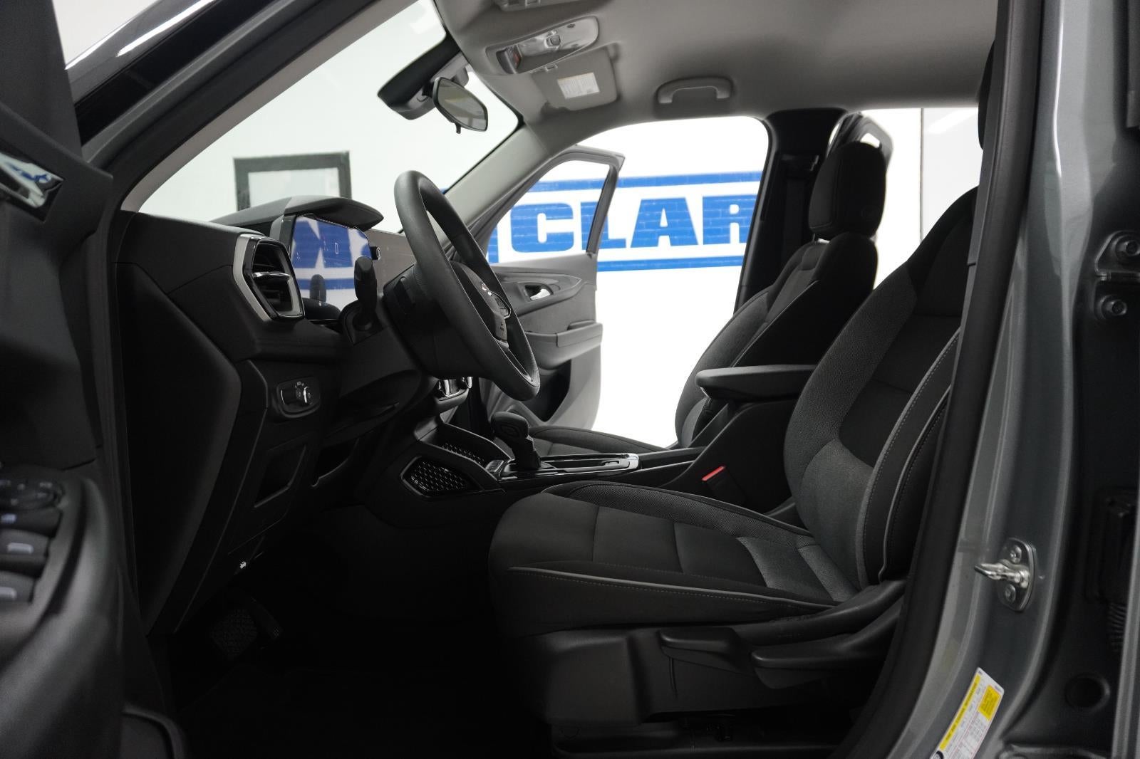 2025 Chevrolet Trailblazer LS