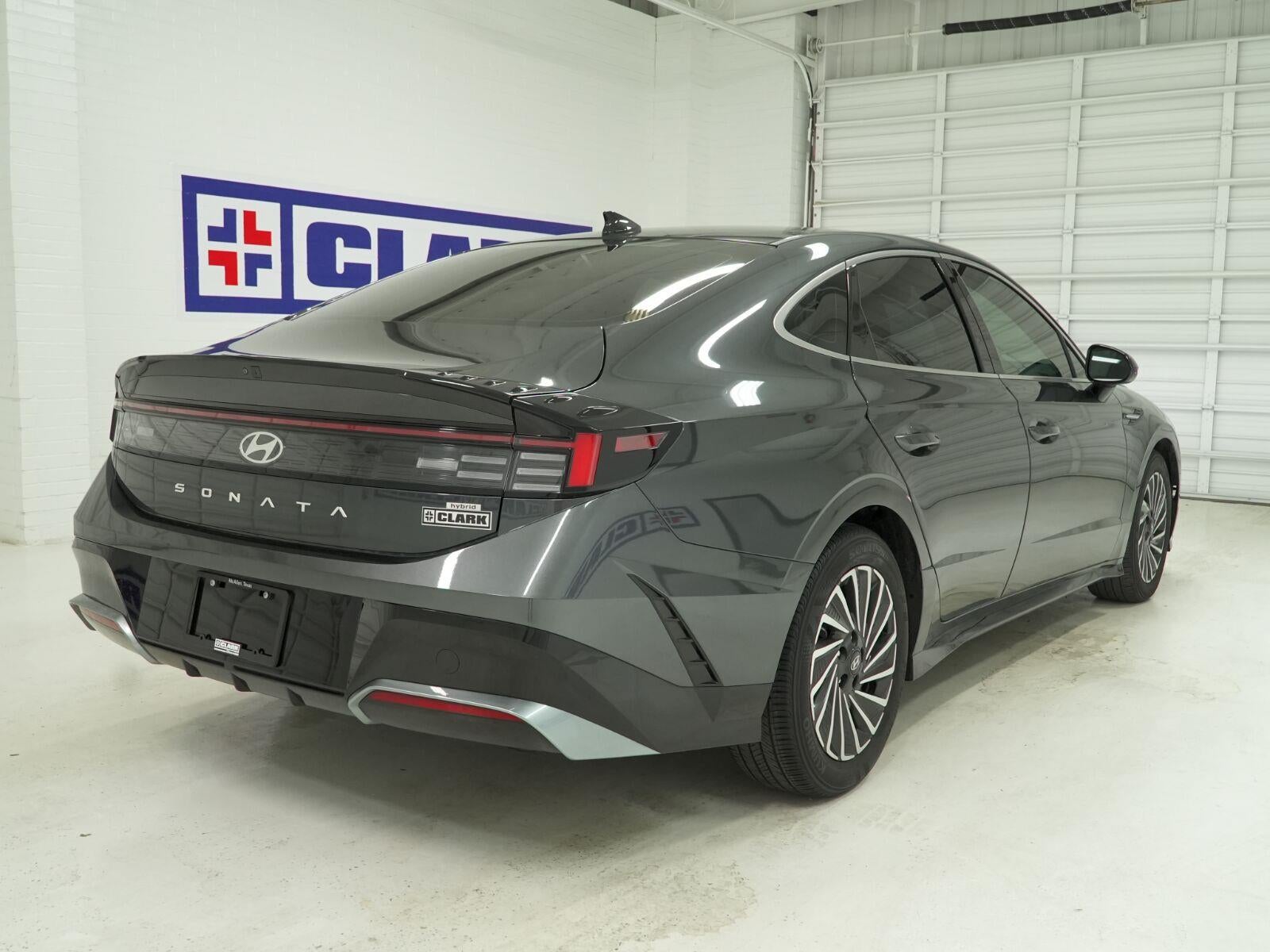 2025 Hyundai Sonata Hybrid SEL