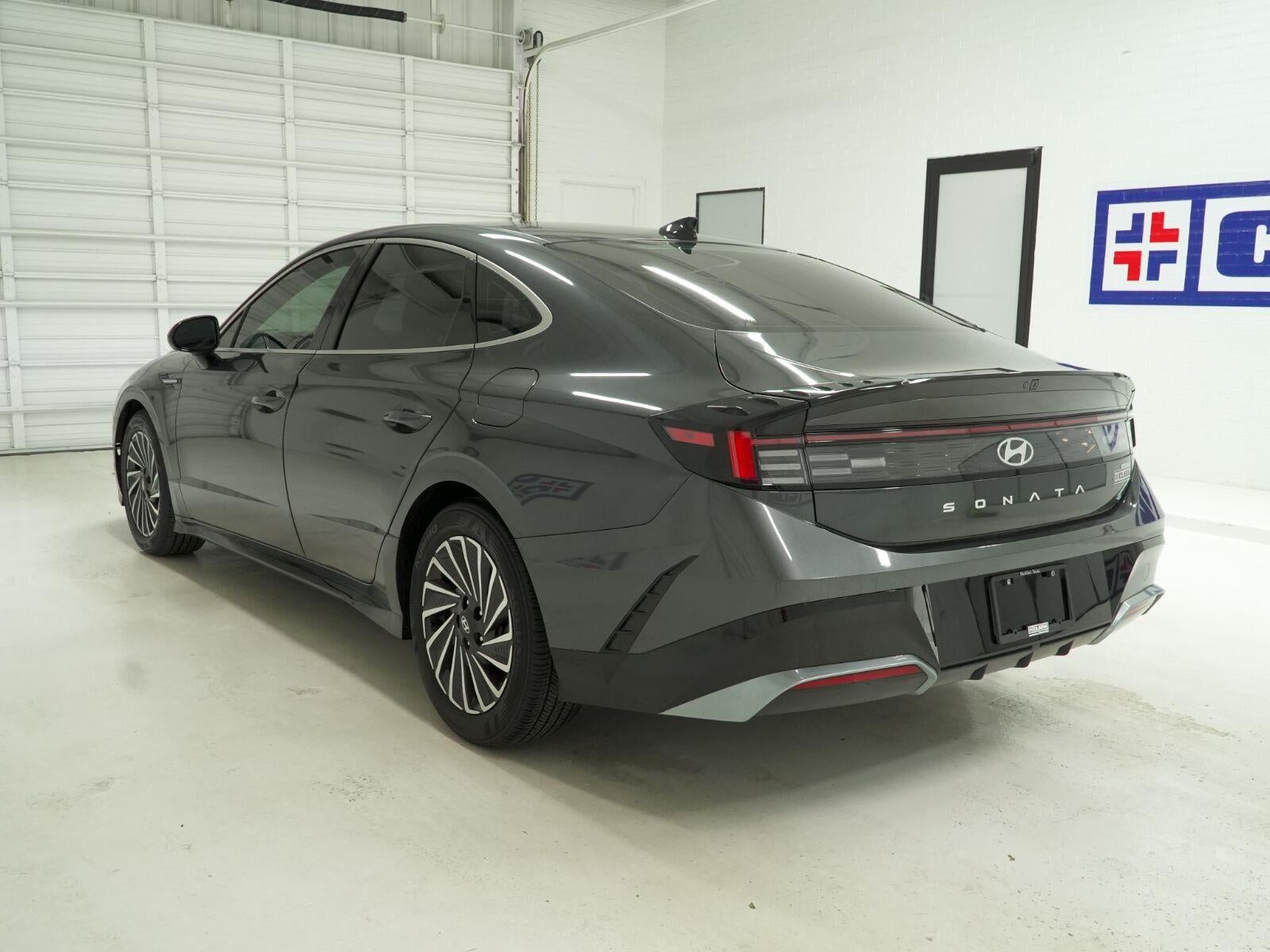 2025 Hyundai Sonata Hybrid SEL
