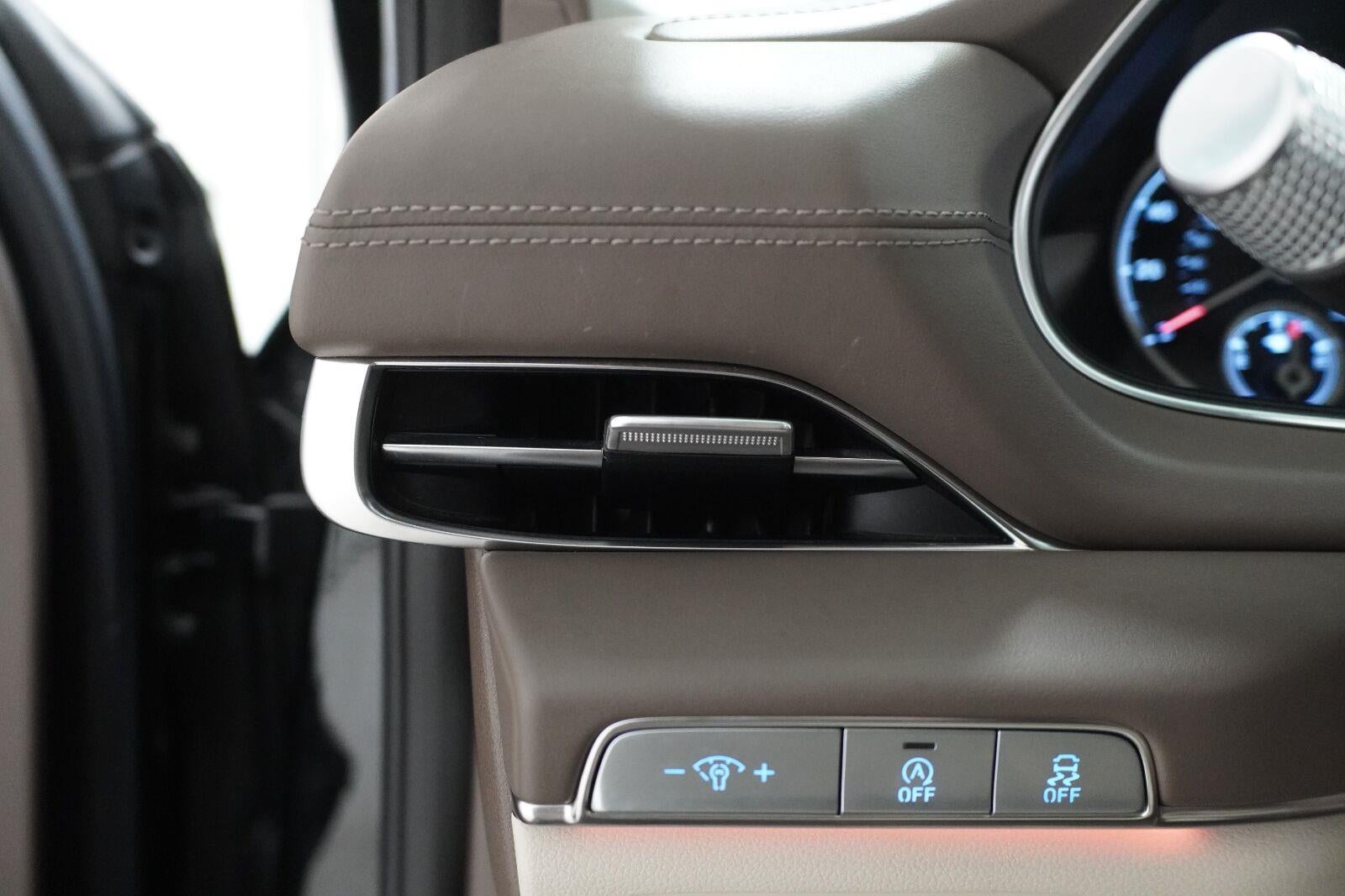2023 Genesis GV80 BASE