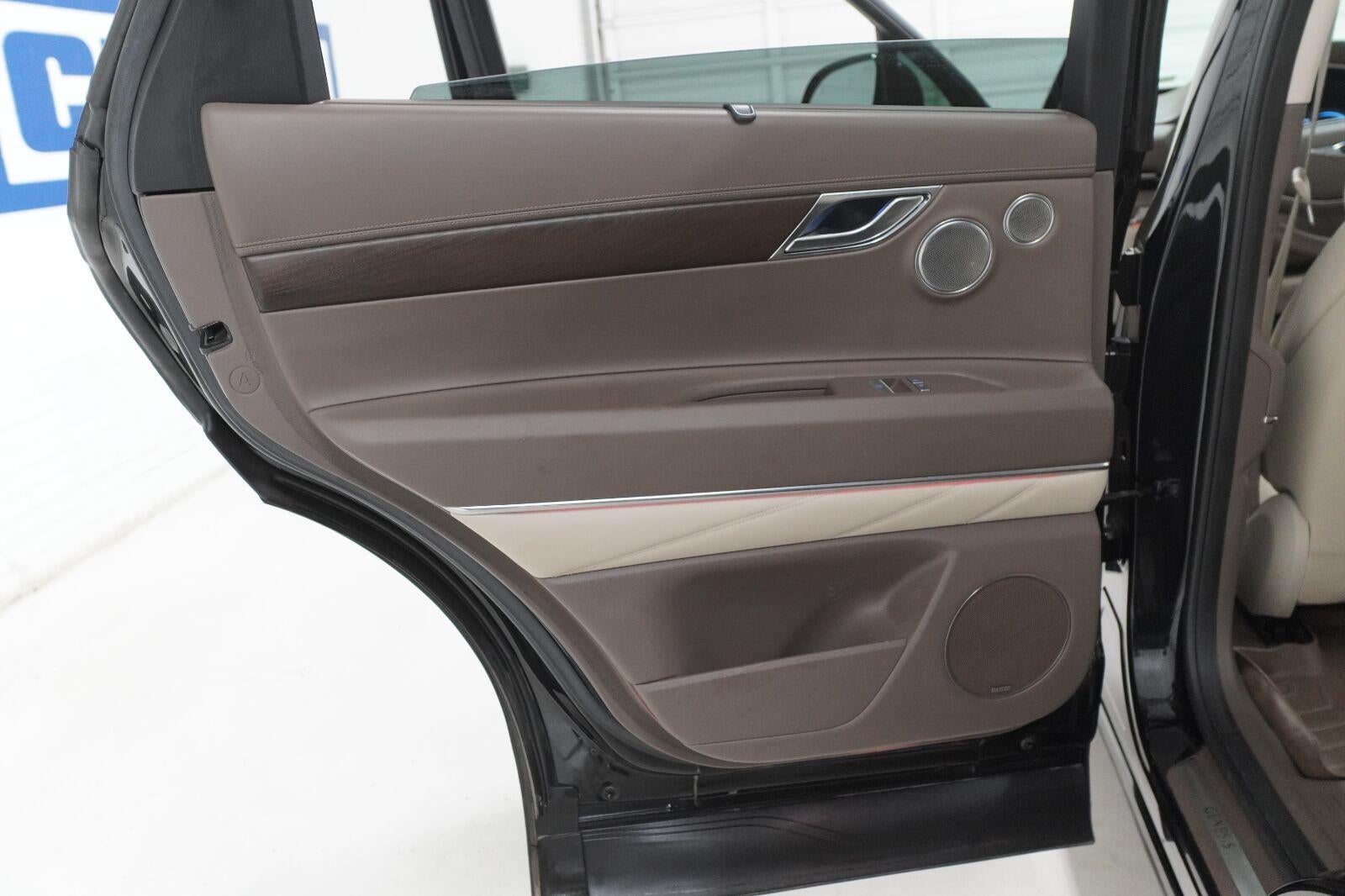 2023 Genesis GV80 BASE