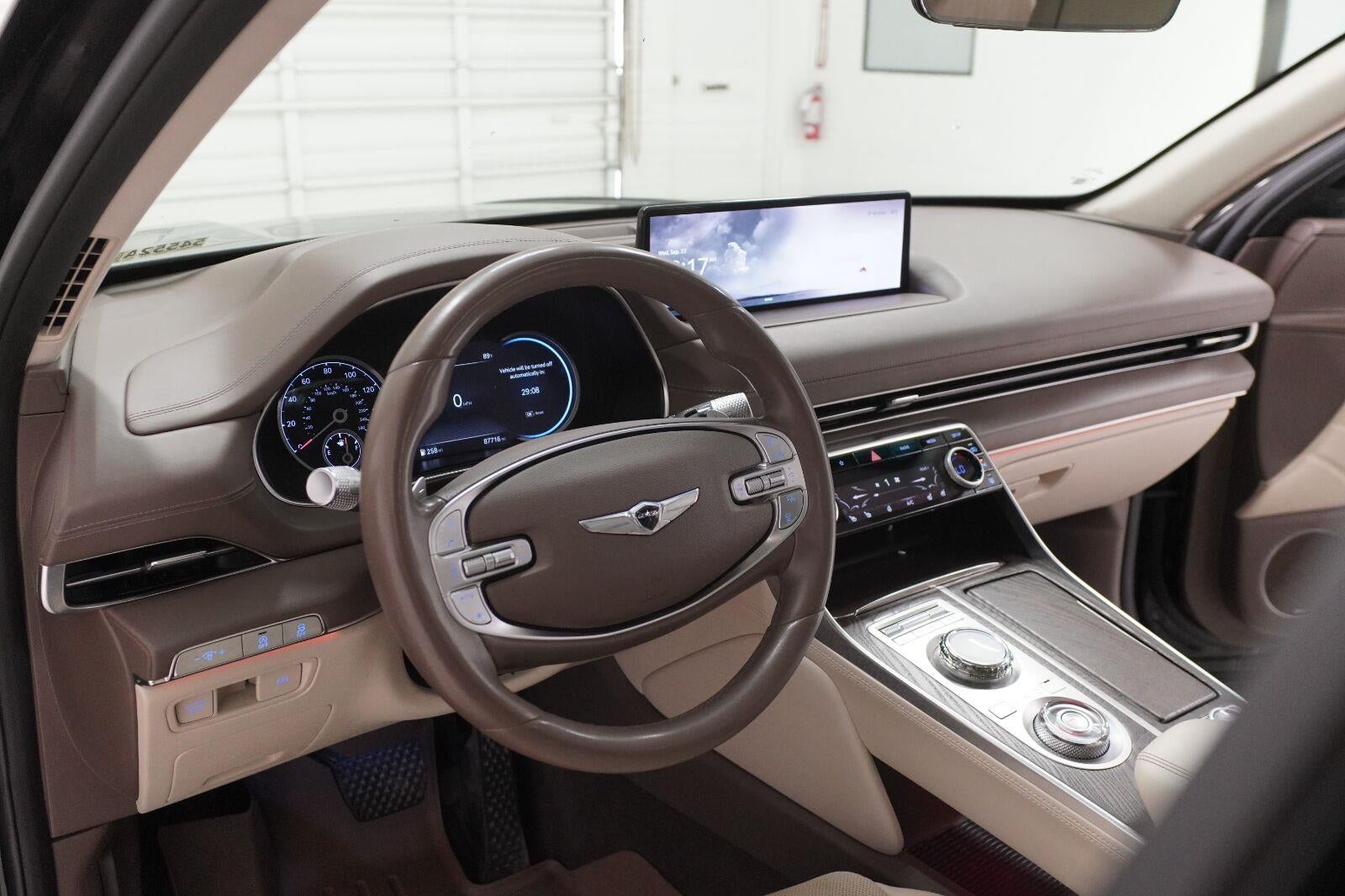 2023 Genesis GV80 BASE