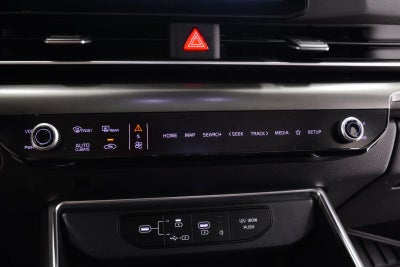 2026 Kia Carnival SX