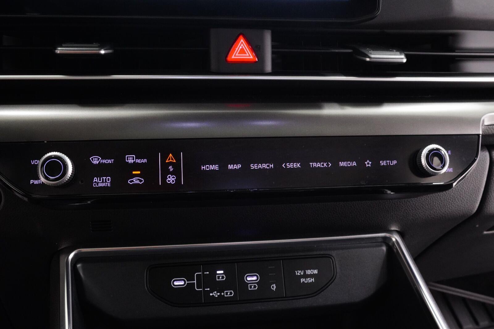 2026 Kia Carnival SX