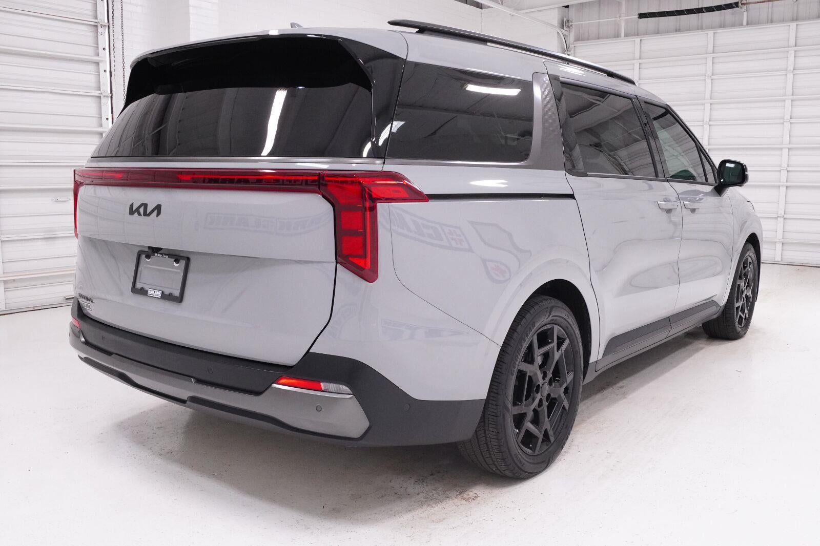 2026 Kia Carnival SX