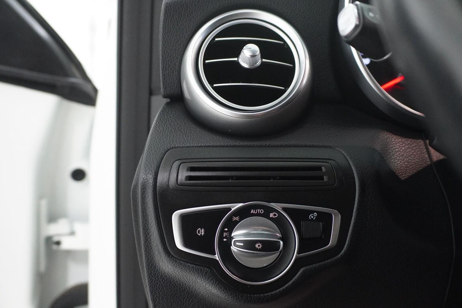 2021 Mercedes-Benz GLC GLC 300