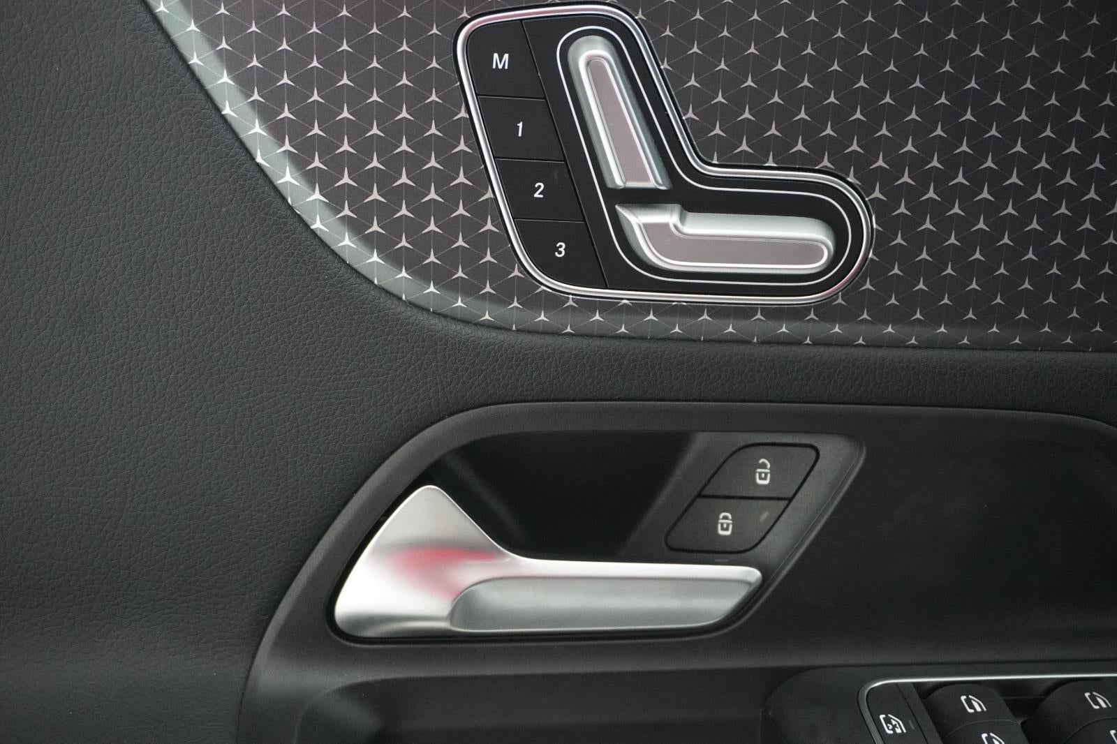 2025 Mercedes-Benz GLA GLA 250