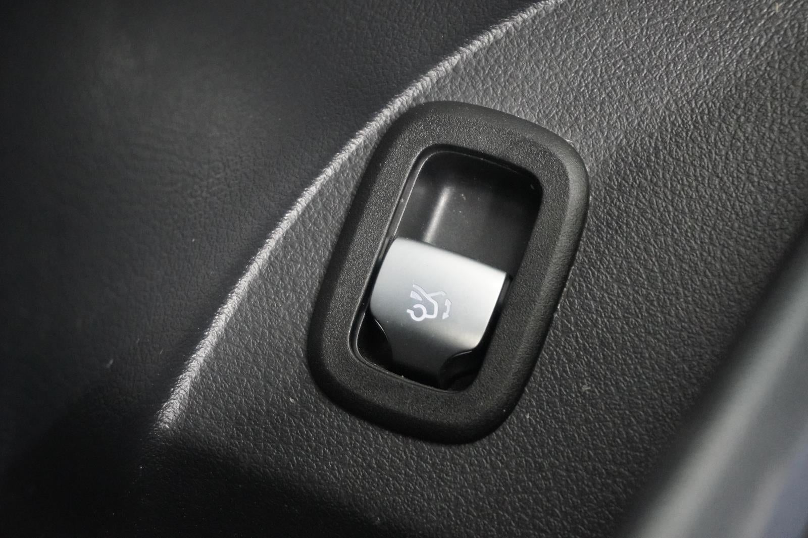 2023 Mercedes-Benz GLC GLC 300