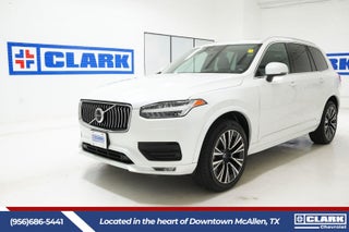 2022 Volvo XC90 Momentum