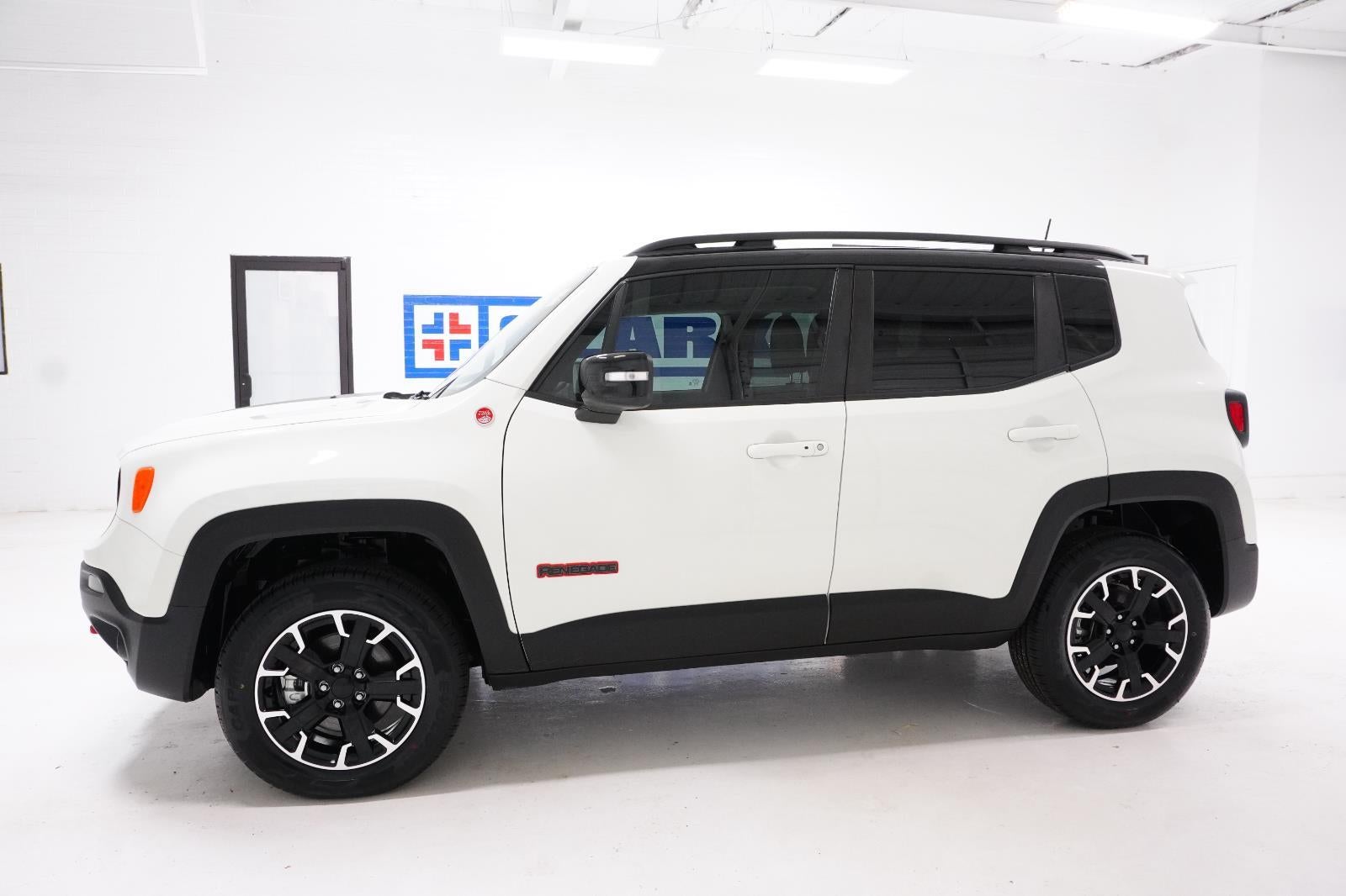 2023 Jeep Renegade Trailhawk