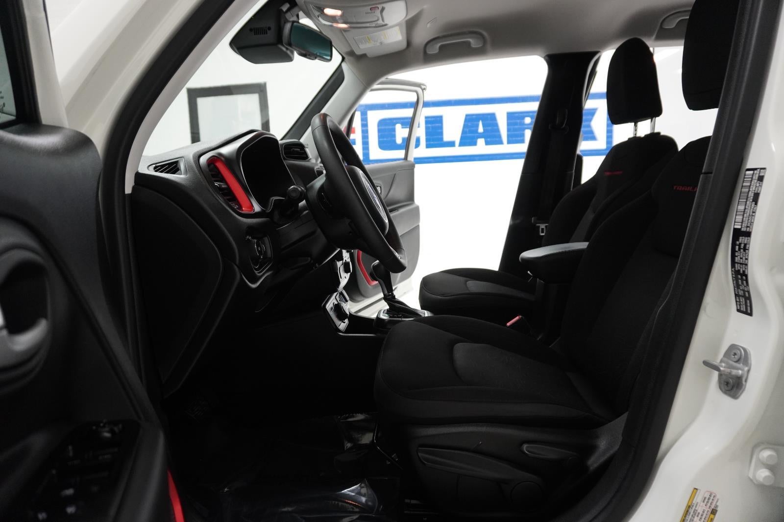 2023 Jeep Renegade Trailhawk