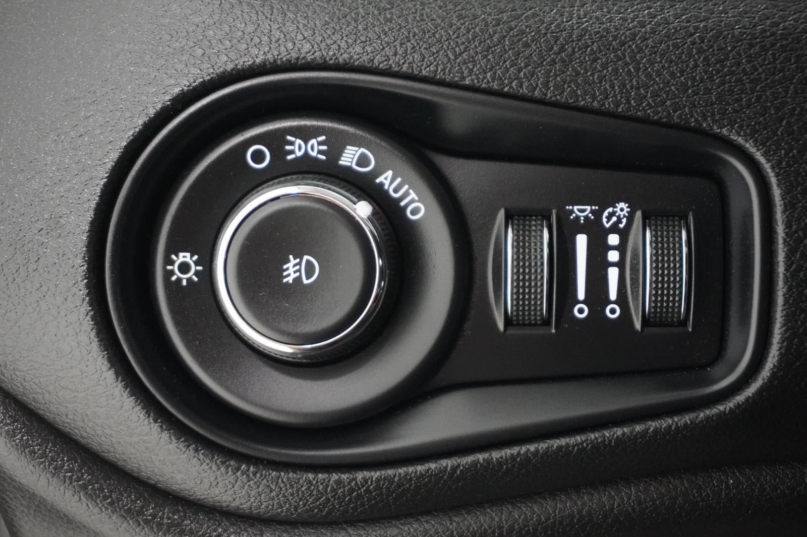 2023 Jeep Renegade Trailhawk